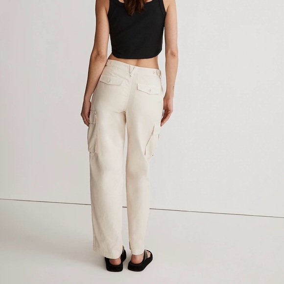 Madewell Garment-Dyed Low-Slung Straight Cargo Pants - Picture 2 of 2